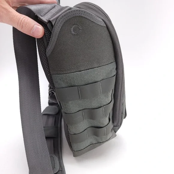 Maxpedition AGR Tactical Skyvale EDC Messenger Ripstop Military Laptop Bag Gray Duffel Bags